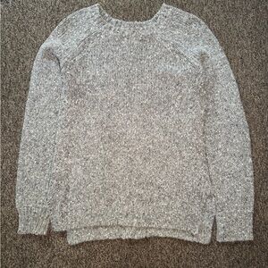 Kenar Women's Heather Gray Crew Neck Sweater